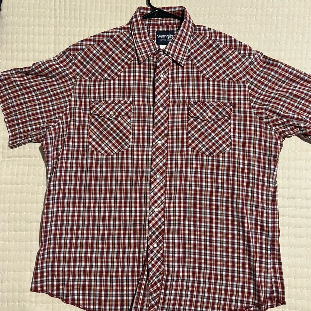 Men’s Wrangler Pearl Snap shirt